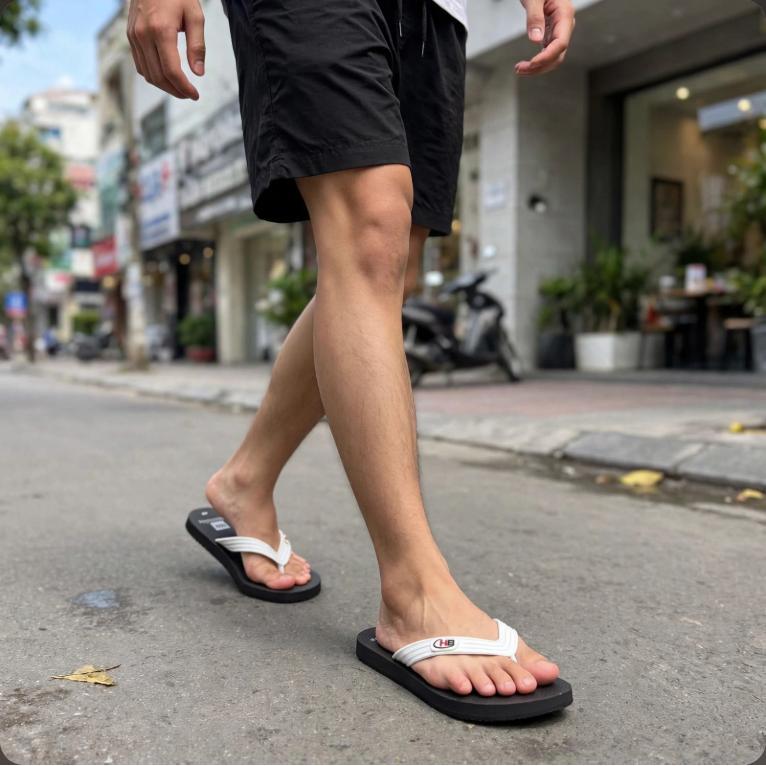 [HOT TREND 2026] Dép Tông HiBo Quai Trắng Đế Đen - Dép Kẹp Nam Nữ Siêu Nhẹ Chống Trượt Đi Biển Đi Mưa, Hot TikTok
